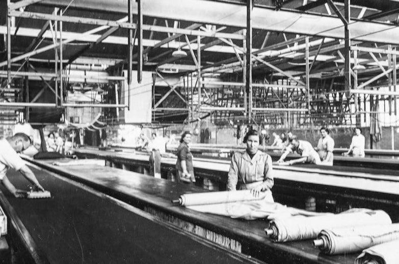 Discover The Timeless Artistry Of Our Silk Accessories